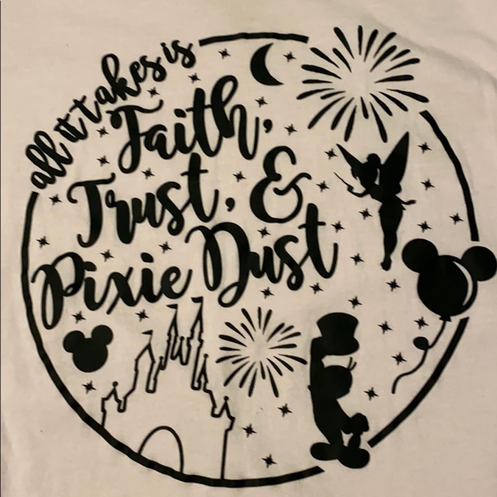 DISNEY Tinkerbelle Pixie Dust T-shirt